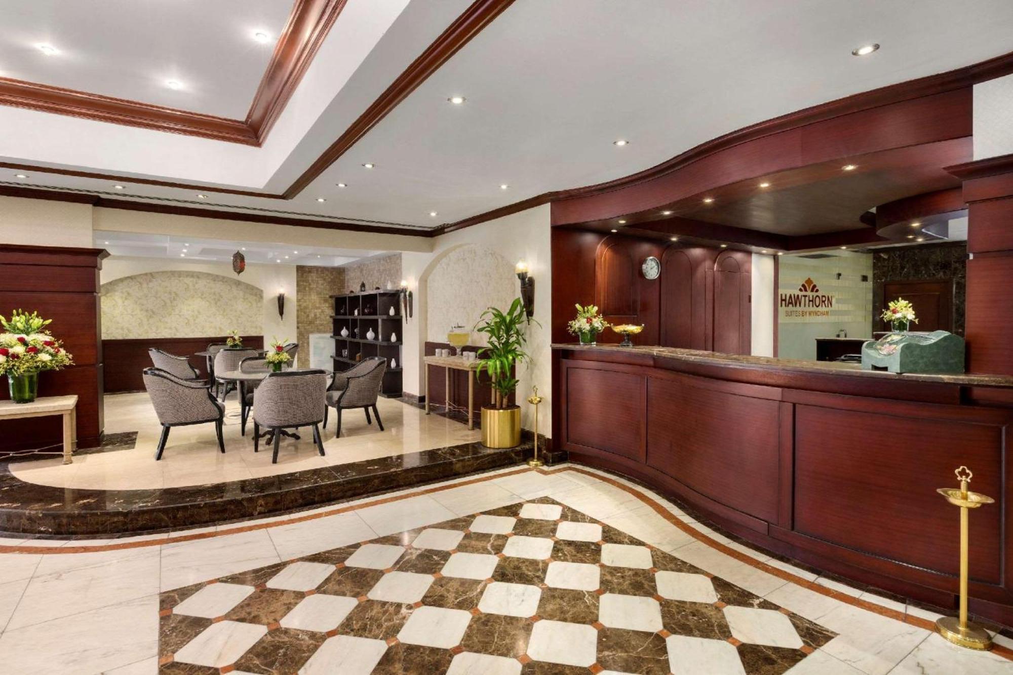 Hawthorn Suites By Wyndham Khobar Exterior foto